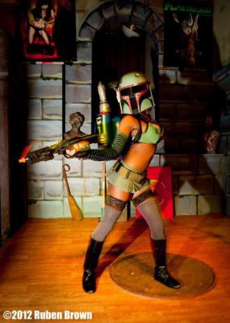 427749_321151211320449_1576208113_n